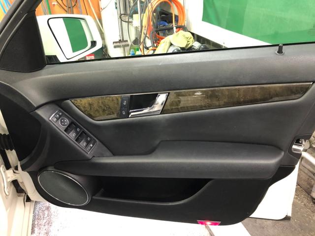 C200CGIブルーエフィシェンシWアバンG(34枚目)