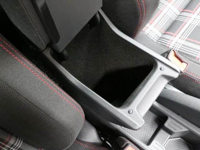 ベースグレード 禁煙 セーフティ・テクノロジーPKG メーカー新車保証継承可能 禁煙 フル液晶メーター 前後コーナーセンサー バックカメラ(44枚目)