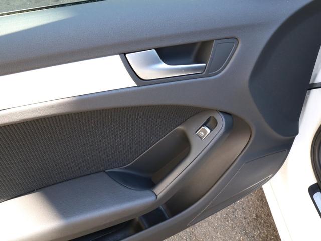 2.0TFSI 2014モデル 禁煙 Sラインエアロ 18インチホイール スポーツサス 専用ハーフレザーシート パドルシフト 純正ナビ フルセグTV バックカメラ 前後コーナーセンサー(70枚目)