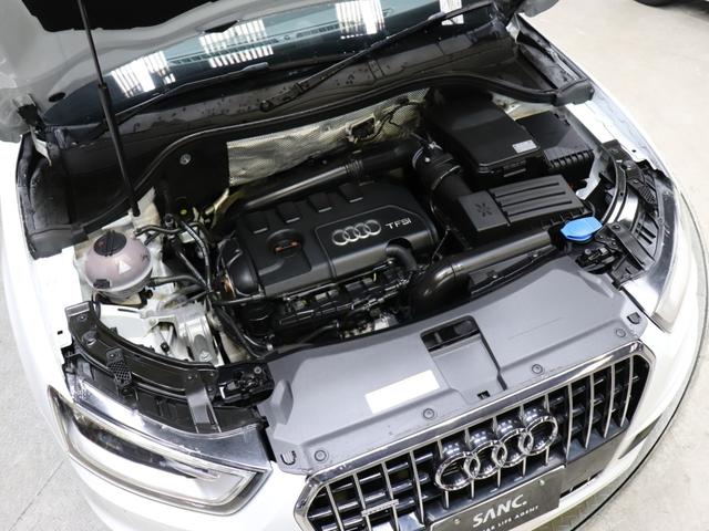 2.0TFSIクワトロ211PS Sラインパッケージ 1オーナー禁煙 Sライン専用スポーツシート スポーツサス ステアリングホイール 純正ナビ バックカメラ 前後センサー スマートキー(17枚目)