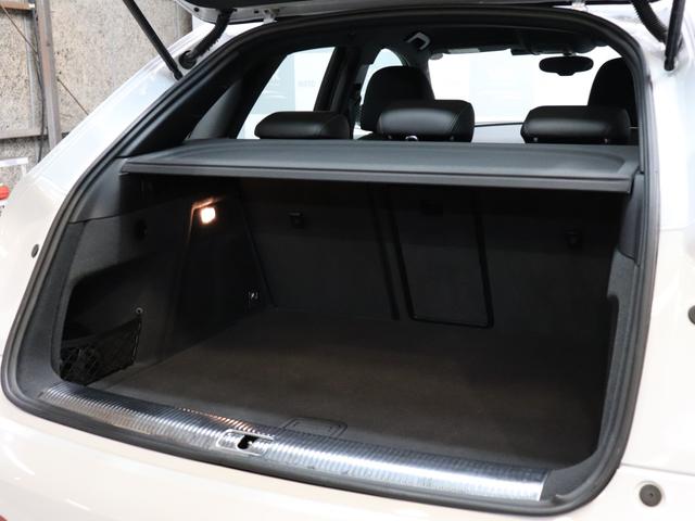 2.0TFSIクワトロ211PS Sラインパッケージ 1オーナー禁煙 Sライン専用スポーツシート スポーツサス ステアリングホイール 純正ナビ バックカメラ 前後センサー スマートキー(18枚目)