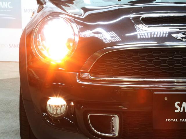 クーパーS コンバーチブル 禁煙車 ディーラー記録簿 スペアキー ブラックインナーヘッドライト 17インチアルミ リアセンサー クロームラインインテリア&エクステリア ETC(32枚目)