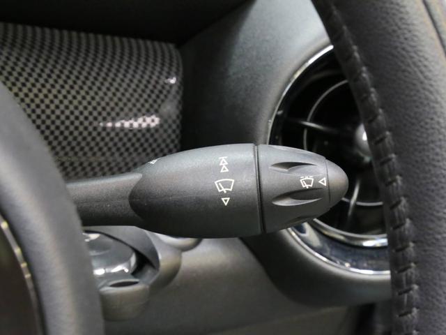 クーパーS コンバーチブル 禁煙車 ディーラー記録簿 スペアキー ブラックインナーヘッドライト 17インチアルミ リアセンサー クロームラインインテリア&エクステリア ETC(55枚目)