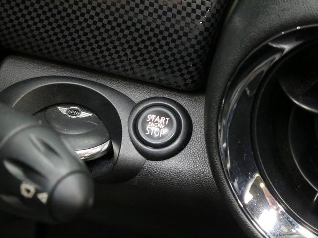 クーパーS コンバーチブル 禁煙車 ディーラー記録簿 スペアキー ブラックインナーヘッドライト 17インチアルミ リアセンサー クロームラインインテリア&エクステリア ETC(57枚目)