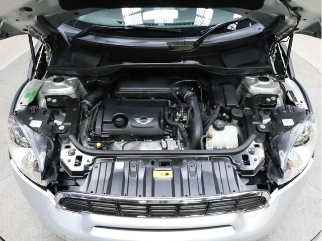 クーパーS クロスオーバー 禁煙車 バイキセノンヘッドライト 18インチアルミホイール 2本出しマフラー リアコーナーセンサー(36枚目)