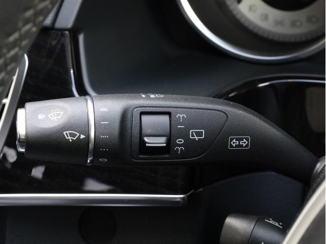 E250 ステーションワゴン アバンギャルド 1オーナー禁煙 ディーラー記録簿 純正ナビ フルセグTV Bカメラ ステアリングアシスト付きアダプティブクルーズコントロール AMG18AW AMG18インチホイール 大型ブレーキ 電動リアゲート(39枚目)