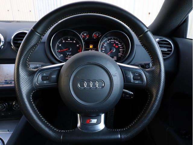 2.0TFSI クワトロ 禁煙 Sライン専用バンパー 記録簿 18AW 専用ハーフレザーシート フルセグTV 純正HDDナビ バイキセノンライト リアセンサー(28枚目)