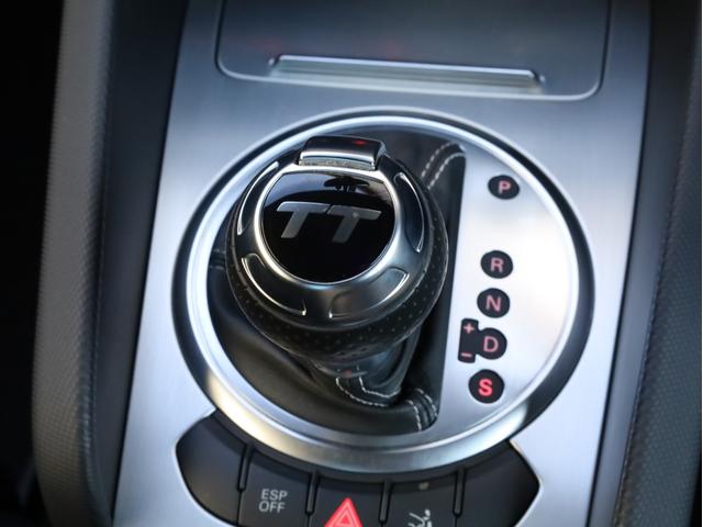 2.0TFSI クワトロ 禁煙 Sライン専用バンパー 記録簿 18AW 専用ハーフレザーシート フルセグTV 純正HDDナビ バイキセノンライト リアセンサー(38枚目)