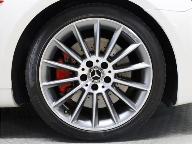 SLC180 スポーツ レッドアートエディション 禁煙ワンオーナー ディーラー記録簿 期間限定受注車 アダプティブクルコン 衝突被害軽減ブレーキ レーンキープ 専用革シート エアスカーフ 専用エアロ 専用18AW 純正ナビTV バックカメラ(18枚目)