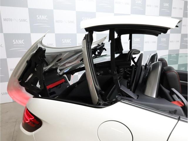 SLC180 スポーツ レッドアートエディション 禁煙ワンオーナー ディーラー記録簿 期間限定受注車 アダプティブクルコン 衝突被害軽減ブレーキ レーンキープ 専用革シート エアスカーフ 専用エアロ 専用18AW 純正ナビTV バックカメラ(20枚目)