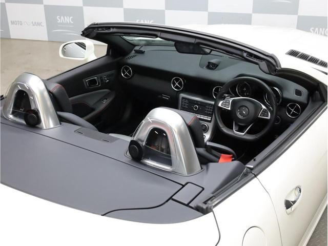 SLC180 スポーツ レッドアートエディション 禁煙ワンオーナー ディーラー記録簿 期間限定受注車 アダプティブクルコン 衝突被害軽減ブレーキ レーンキープ 専用革シート エアスカーフ 専用エアロ 専用18AW 純正ナビTV バックカメラ(21枚目)