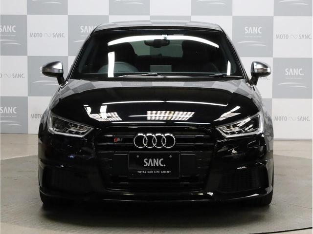 ベースグレード 禁煙車 ファインナッパレザーシート シートヒーター アイバッハダウンサス MMIナビTV アドバンスドキー 前後ソナー 18アルミ バイキセノン フラットボトムレザーステアリング LEDテールライト(19枚目)