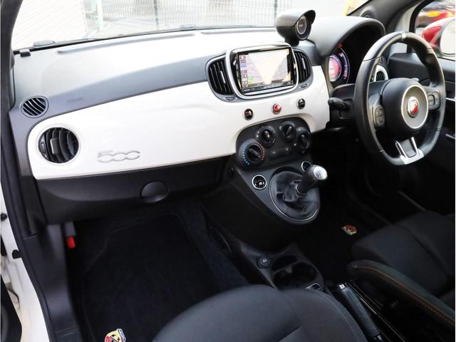 ベースグレード 禁煙1オーナー ブルーレイ再生ストラーダ2DINナビ バックカメラ 運転席レカロ製フルバケットシート17AW(46枚目)