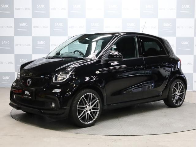 BRABUS エクスクルーシブ 禁煙 ブルーレイ再生可能ストラーダ製9インチナビ ブルーレイ再生 DVD再生 フルセグTV USB入力端子 Bluetooth SDカード対応 バックカメラ LEDヘッドライトバルブ(6枚目)