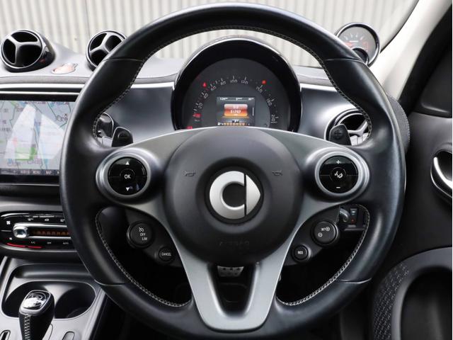 BRABUS エクスクルーシブ 禁煙 ブルーレイ再生可能ストラーダ製9インチナビ ブルーレイ再生 DVD再生 フルセグTV USB入力端子 Bluetooth SDカード対応 バックカメラ LEDヘッドライトバルブ(30枚目)