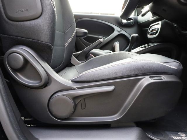 BRABUS エクスクルーシブ 禁煙 ブルーレイ再生可能ストラーダ製9インチナビ ブルーレイ再生 DVD再生 フルセグTV USB入力端子 Bluetooth SDカード対応 バックカメラ LEDヘッドライトバルブ(59枚目)