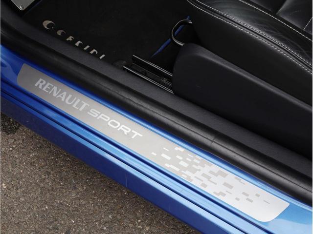 ゴルディーニ ルノー・スポール 禁煙 ディーラー記録簿 スペアキー 専用フロアマット OZレーシング16インチAW バイキセノンヘッドライト サイドバイザー アルミフットレスト ETC シャシースポール 左ハンドル(31枚目)