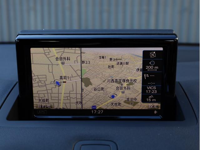 禁煙 純正ドラレコ 前後センサー 純正ナビTV フルタイム4WD アイスト バイキセノン アウディドライブセレクト スポーツサス 大型キャリパー 18AW DVD再生 Bluetooth スマートキー(15枚目)