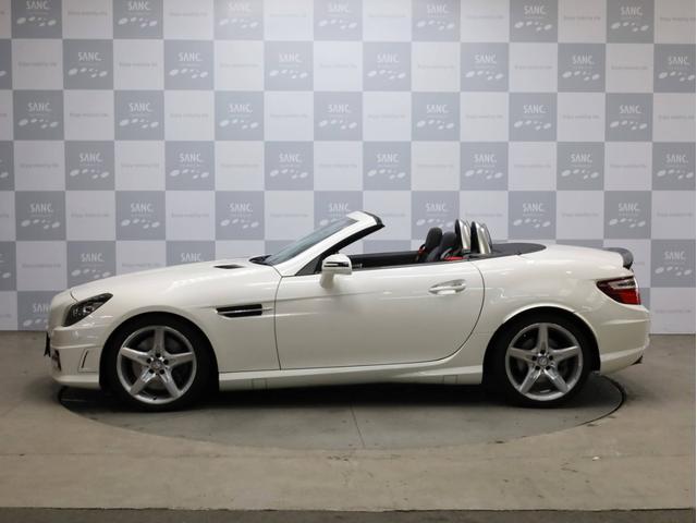 ＳＬＫ２００エクスクルーシブ　２リッターエンジン　９速ＡＴ　禁煙　黒革　ダイナミックハンドリングＰＫＧ　レーダーセーフティＰＫＧ　ＡＭＧスポーツＰＫＧ　マジックスカイコントロールルーフ　ドライブレコーダー　ダイレクトステアリング(22枚目)