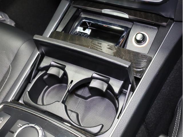 Ｅクラス Ｅ２５０クーペ　禁煙　黒革　ＡＭＧスポーツＰＫＧ　レーダーセーフティ　ＬＥＤライト　ハイビームアシスト　ダイナミックハンドリングパッケージ　純正ＨＤＤナビ　ＤＶＤ再生　フルセグＴＶ　３６０度カメラ　パークアシスト（50枚目）