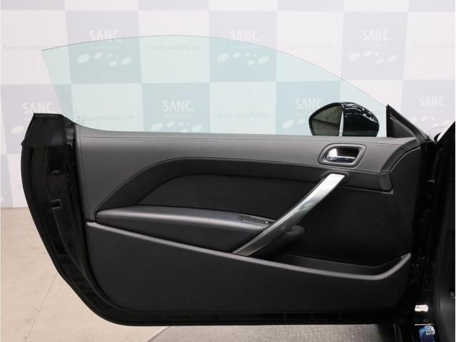 ＲＣＺ カーボンルーフ・パック　禁煙　カーボンルーフ　１９インチＡＷ　カロッツェリアナビＴＶ　ＤＶＤ　バックカメラ　前後コーナーセンサー　ナッパレザーシート　運転席メモリー付きパワーシート　シートヒーター　コムテック製ドラレコ（60枚目）
