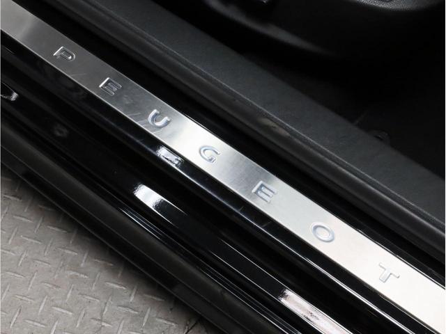 ＲＣＺ カーボンルーフ・パック　禁煙　カーボンルーフ　１９インチＡＷ　カロッツェリアナビＴＶ　ＤＶＤ　バックカメラ　前後コーナーセンサー　ナッパレザーシート　運転席メモリー付きパワーシート　シートヒーター　コムテック製ドラレコ（63枚目）