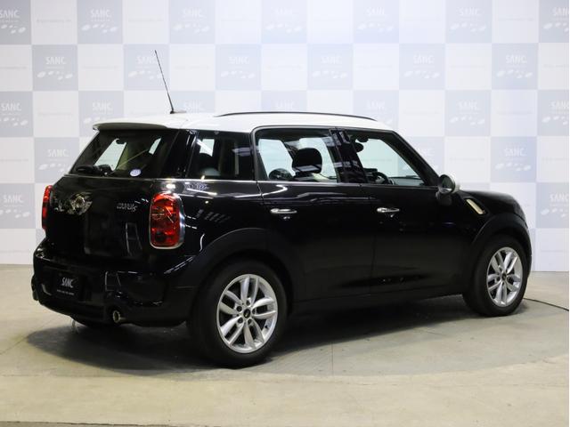 ＭＩＮＩ クーパーＳ　クロスオーバー　禁煙車　ナビゲーション　ワンセグＴＶ　前後タイプドライブレコーダー　バイキセノンライト　フロントリアフォグライト　フルオートエアコン　ＥＴＣ　ボンネットストライプ　純正１７インチアルミホイール（32枚目）