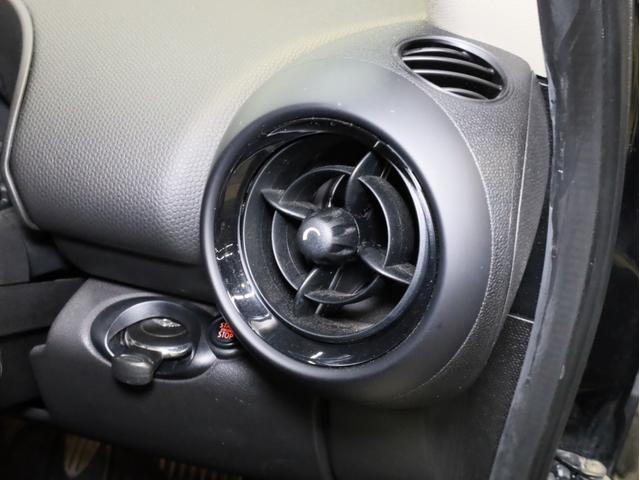 ＭＩＮＩ クーパーＳ　クロスオーバー　禁煙車　ナビゲーション　ワンセグＴＶ　前後タイプドライブレコーダー　バイキセノンライト　フロントリアフォグライト　フルオートエアコン　ＥＴＣ　ボンネットストライプ　純正１７インチアルミホイール（41枚目）