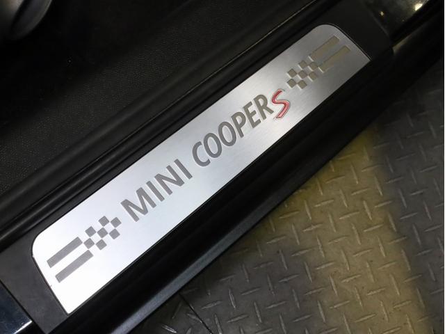 ＭＩＮＩ クーパーＳ　クロスオーバー　禁煙車　ナビゲーション　ワンセグＴＶ　前後タイプドライブレコーダー　バイキセノンライト　フロントリアフォグライト　フルオートエアコン　ＥＴＣ　ボンネットストライプ　純正１７インチアルミホイール（60枚目）