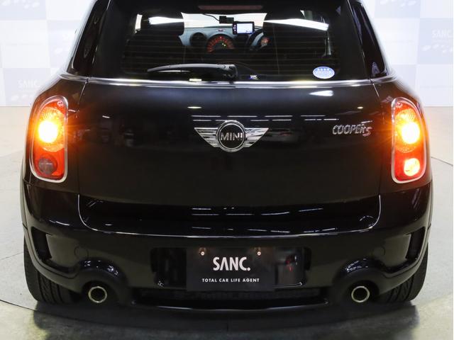 ＭＩＮＩ クーパーＳ　クロスオーバー　禁煙車　ナビゲーション　ワンセグＴＶ　前後タイプドライブレコーダー　バイキセノンライト　フロントリアフォグライト　フルオートエアコン　ＥＴＣ　ボンネットストライプ　純正１７インチアルミホイール（70枚目）