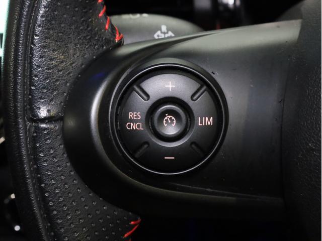ＭＩＮＩ ジョンクーパーワークス　禁煙　６速ＭＴ　ＪＣＷ１８インチＡＷ　純正ＨＤＤナビ　バックカメラ　リアコーナーセンサー　ＭＩＮＩエキサイトメントＰＫＧ　ライトＰＫＧ　ＬＥＤヘッドライト　スマートキー　ＪＣＷ専用スポーツシート（37枚目）