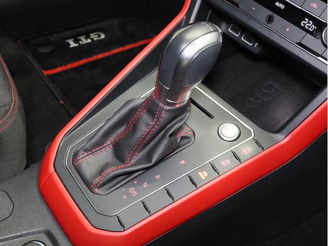ポロＧＴＩ ベースグレード　禁煙　ナビ　フルセグ　Ｂカメラ（15枚目）