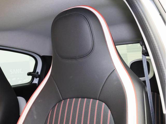 トゥインゴ ルコックスポルティフ　禁煙　１５０台限定車　専用ボディ色　専用内装　専用シート　専用１６インチＡＷ　Ａｐｐｌｅ　ＣａｒＰｌａ対応　サブウーハー　バックカメラ　リアコーナーセンサー　シートヒーター　純正ドライブレコーダー（50枚目）