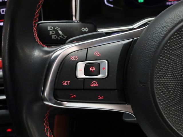 ポロＧＴＩ 　禁煙　テクノロジーＰＫＧ　デジタルメーター　スマホワイヤレスチャージ　純正ナビ　フルセグＴＶバックカメラ　パークアシスト　セーフティＰＫＧ　ブラインドスポットアシスト　リアトラフィックアラート　ＡＣＣ（43枚目）