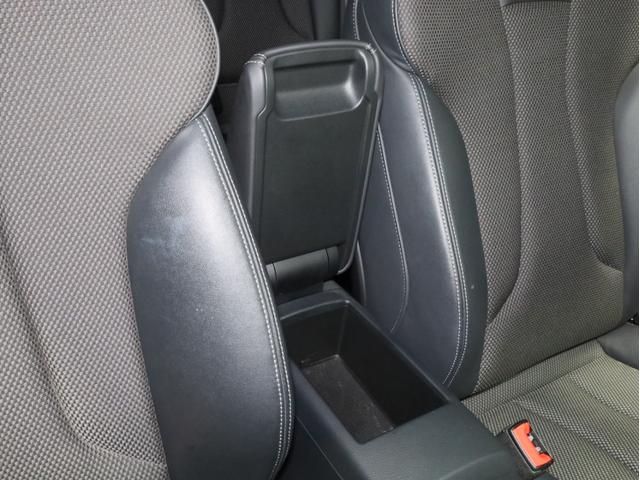 Ａ３ スポーツバック３０ＴＦＳＩ　スポーツ　バーチャルコクピット　スポーツバンパー　Ｓラインスポーツサス　１８インチＡＷ　Ｓラインハーフレザーシート　アシスタンスＰＫＧ　コンビニエンスＰＫＧ　ナビＰＫＧ　ＡＣＣ　レーンキープ　ＬＥＤヘッドライト（53枚目）