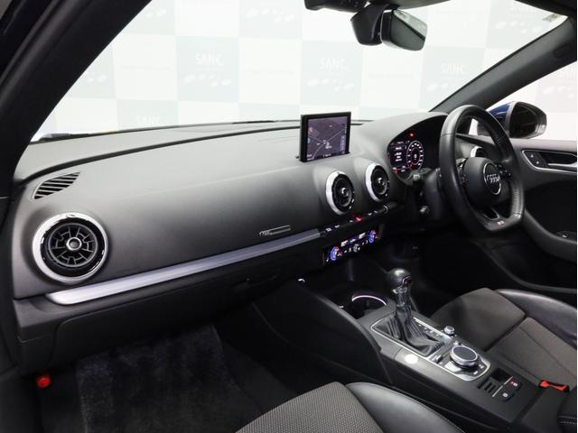 Ａ３ スポーツバック３０ＴＦＳＩ　スポーツ　バーチャルコクピット　スポーツバンパー　Ｓラインスポーツサス　１８インチＡＷ　Ｓラインハーフレザーシート　アシスタンスＰＫＧ　コンビニエンスＰＫＧ　ナビＰＫＧ　ＡＣＣ　レーンキープ　ＬＥＤヘッドライト（60枚目）