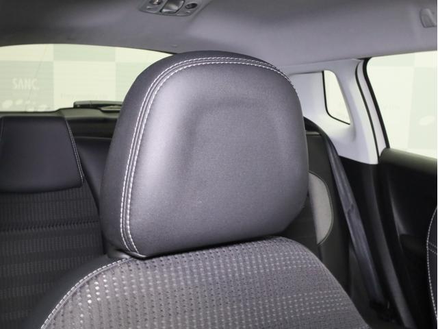 ２００８ プレミアム　禁煙　純正ナビ　フルセグ　タッチパネル式ディスプレイ　ＵＳＢ　Ｂｌｕｅｔｏｏｔｈ　ドラレコ　キーレスエントリー　Ｂカメラ　Ｒセンサー　左右独立調整エアコン　ハーフレザーシート　ＥＴＣ　１６インチＡＷ（7枚目）
