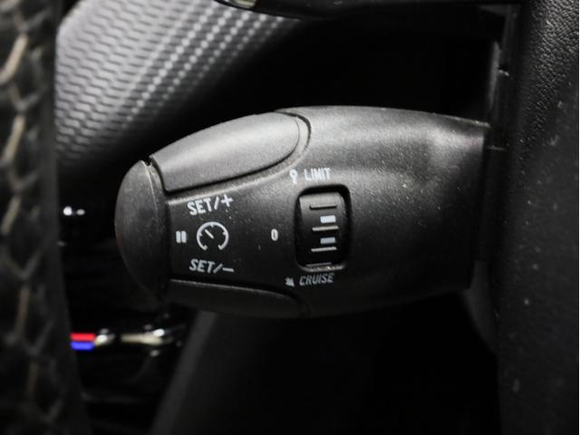 ２００８ プレミアム　禁煙　純正ナビ　フルセグ　タッチパネル式ディスプレイ　ＵＳＢ　Ｂｌｕｅｔｏｏｔｈ　ドラレコ　キーレスエントリー　Ｂカメラ　Ｒセンサー　左右独立調整エアコン　ハーフレザーシート　ＥＴＣ　１６インチＡＷ（42枚目）