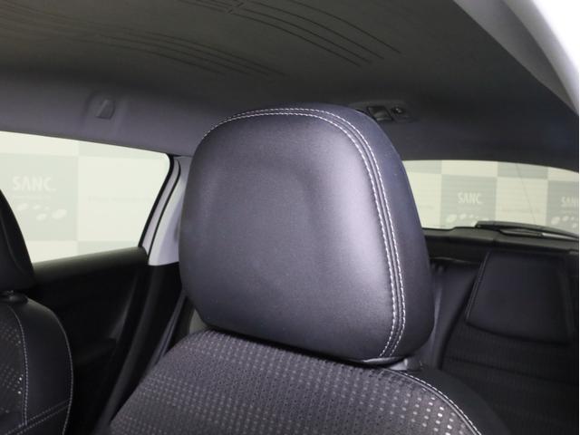 ２００８ プレミアム　禁煙　純正ナビ　フルセグ　タッチパネル式ディスプレイ　ＵＳＢ　Ｂｌｕｅｔｏｏｔｈ　ドラレコ　キーレスエントリー　Ｂカメラ　Ｒセンサー　左右独立調整エアコン　ハーフレザーシート　ＥＴＣ　１６インチＡＷ（49枚目）