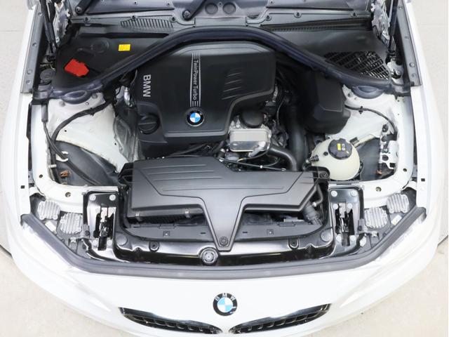２シリーズ ２２０ｉクーペ　Ｍスポーツ　禁煙　Ｆスポイラー　カーボントランクスポイラー　ブラックキドニーグリル　純正ナビ　Ｂカメ　Ｒコーナーセンサー　ＨＤＤナビ　ＤＶＤ再生　ＵＳＢ端子　ＬＥＤライトリング　純正ＯＰ１８ＡＷ　Ｍスポーツサス（19枚目）