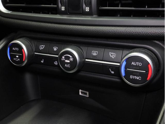 ALFA ROMEO GIULIA VELOCE