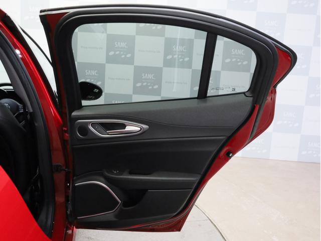 ALFA ROMEO GIULIA VELOCE