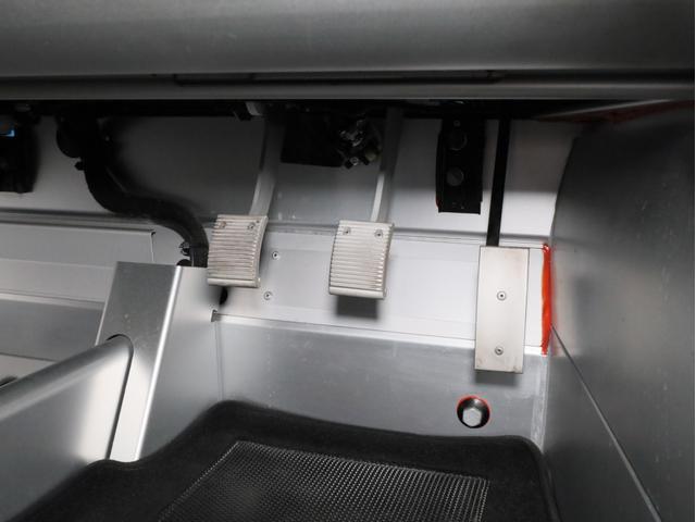 エキシージ Ｓ　禁煙　黒革シート　６速ＭＴ　走行モード切替機構　エキゾーストバルブ切替機構　リアウイング　リアディフューザー　エアコン　パワーウィンドウ　エアバッグ　キーレスエントリー　イモビライザー＆アラーム（40枚目）