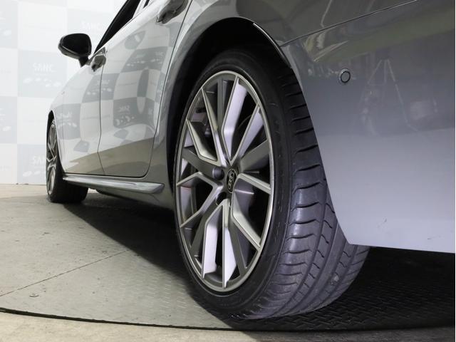 Ａ４ ３５ＴＦＳＩ　Ｓライン　禁煙　Ｓ４用１９インチＡＷ　ブラックＡｕｄｉｒｉｎｇｓ＆ブラックスタイリングＰＫＧ　マトリクスＬＥＤライト　パークアシスト　全周囲カメラ　アダプティブクルコン　レーンアシスト　サイドアシスト　純正ナビ（32枚目）