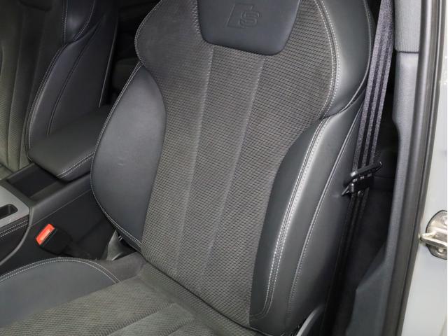 Ａ４ ３５ＴＦＳＩ　Ｓライン　禁煙　Ｓ４用１９インチＡＷ　ブラックＡｕｄｉｒｉｎｇｓ＆ブラックスタイリングＰＫＧ　マトリクスＬＥＤライト　パークアシスト　全周囲カメラ　アダプティブクルコン　レーンアシスト　サイドアシスト　純正ナビ（56枚目）