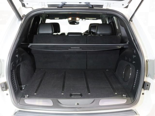 ジープ・グランドチェロキー リミテッド 黒革 前後シートヒーター 前席シートベンチレーター アダプティブクルーズコントロール アドバンストブレーキアシスト ブラインドスポットモニター リアトラフィックアラート FSRカメラ パークアシスト(22枚目)