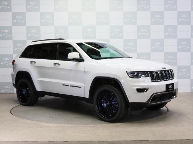 ジープ・グランドチェロキー リミテッド 黒革 前後シートヒーター 前席シートベンチレーター アダプティブクルーズコントロール アドバンストブレーキアシスト ブラインドスポットモニター リアトラフィックアラート FSRカメラ パークアシスト(42枚目)