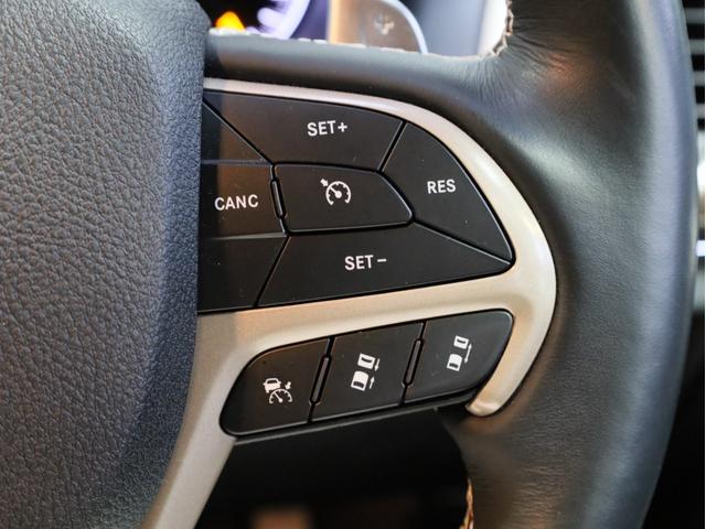 ジープ・グランドチェロキー リミテッド 黒革 前後シートヒーター 前席シートベンチレーター アダプティブクルーズコントロール アドバンストブレーキアシスト ブラインドスポットモニター リアトラフィックアラート FSRカメラ パークアシスト(45枚目)