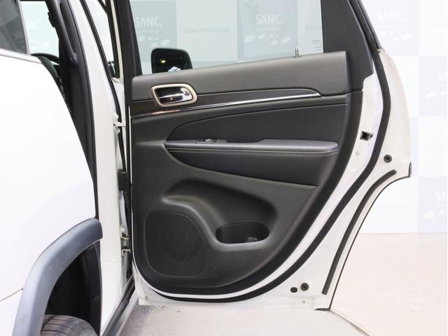 ジープ・グランドチェロキー リミテッド 黒革 前後シートヒーター 前席シートベンチレーター アダプティブクルーズコントロール アドバンストブレーキアシスト ブラインドスポットモニター リアトラフィックアラート FSRカメラ パークアシスト(67枚目)