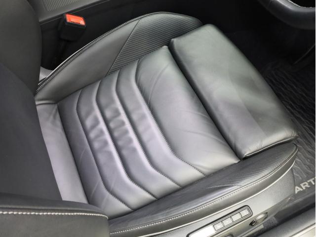 アルテオン TSI 4モーション Rラインアドバンス 黒革 電動パノラマスライディングルーフ アダプティブシャシーコントロールDCC 20インチAW LEDヘッドライト ACC 渋滞時追従支援システム 純正ナビTV 360度カメラ パークアシスト(9枚目)